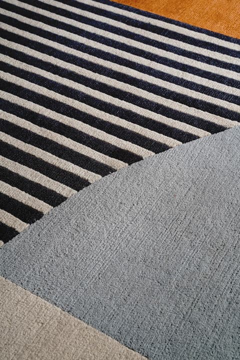 Shiro Hand-Tufted Monochrome Wool Rug view 2